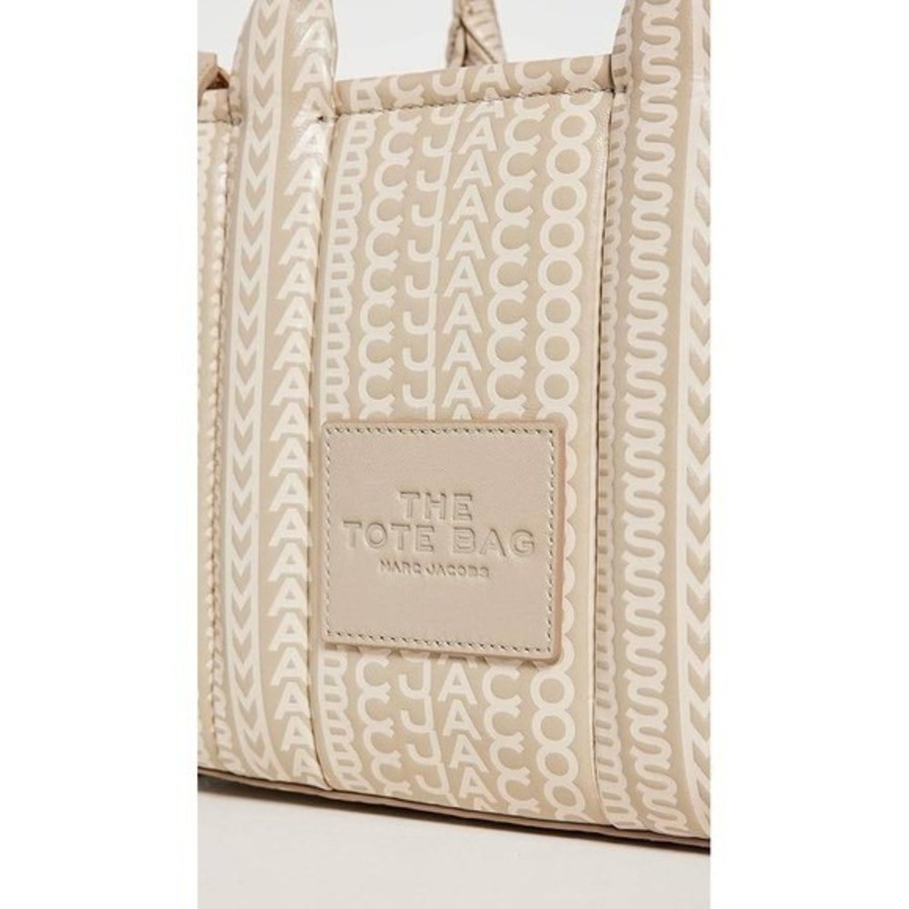 Marc Jacobs The Monogram Mini Tote Bag Khaki Leather Crossbody NEW - Picture 5 of 15